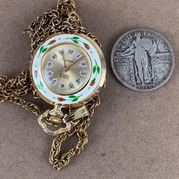Villeruse 1960s Swiss Hand Wind Necklace Watch with Hand  display picture 1